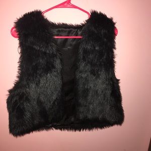 Fur vest